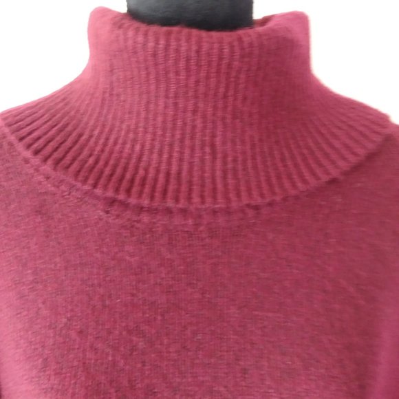 Lety & Me Maroon turtle neck Sweater button side design Size 2X - Picture 2 of 8
